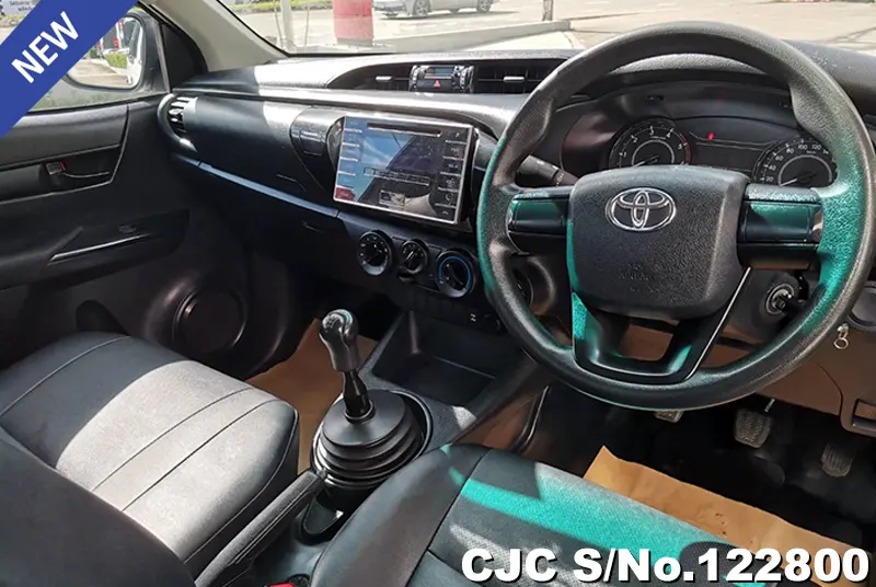 2018 Toyota / Hilux / Revo Stock No. 122800