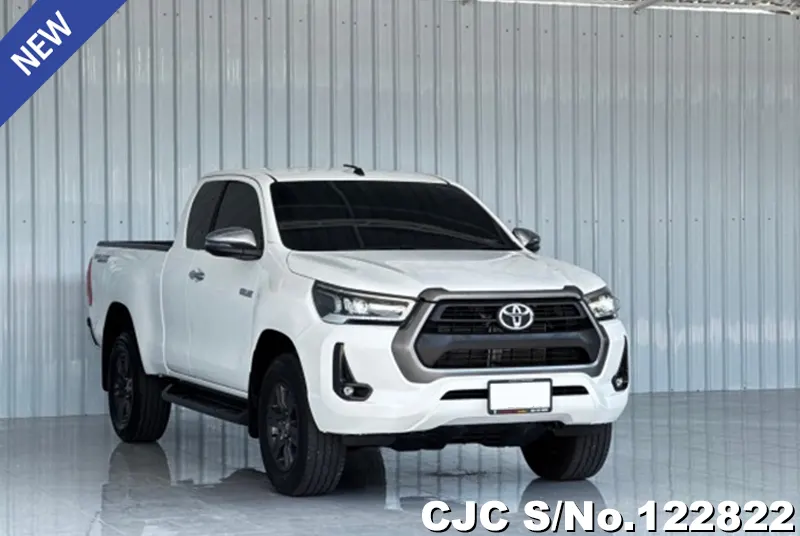 2021 Toyota / Hilux / Revo Stock No. 122822