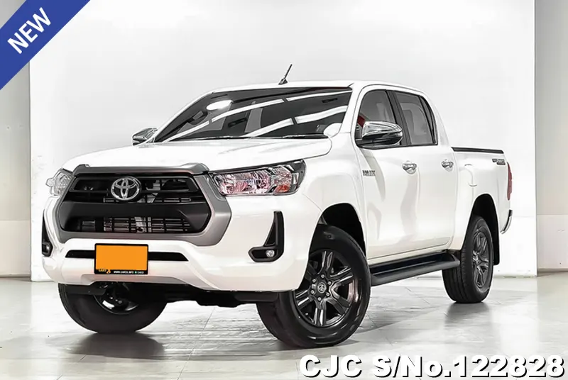 2021 Toyota / Hilux / Revo Stock No. 122828