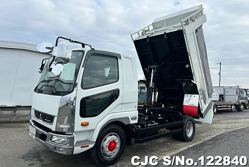 2020 Mitsubishi / Fuso Fighter Stock No. 122840