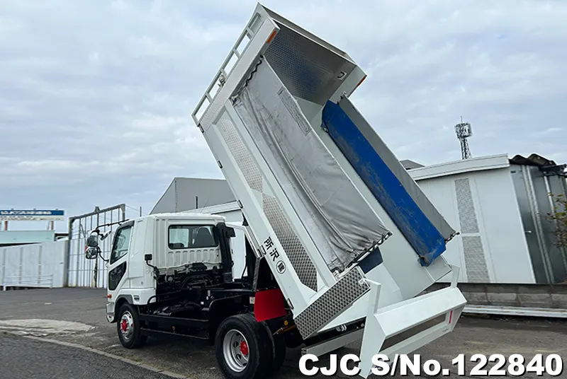 2020 Mitsubishi / Fuso Fighter Stock No. 122840