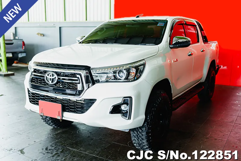 2018 Toyota / Hilux / Revo Stock No. 122851