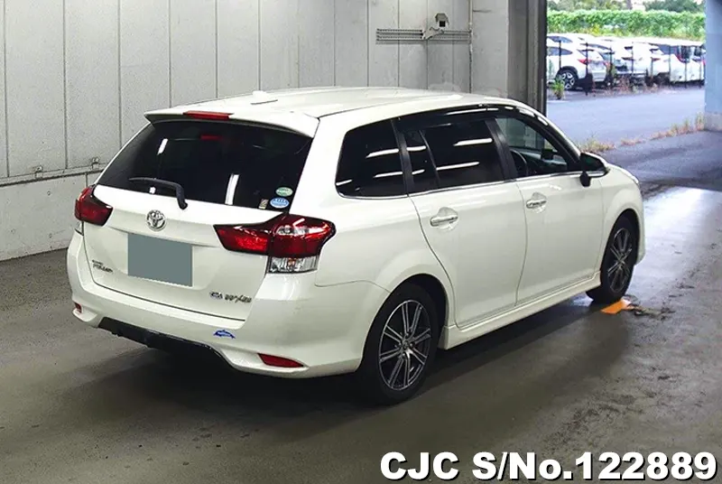 2016 Toyota / Corolla Fielder Stock No. 122889