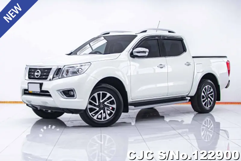 Nissan Navara in White for Sale Image 2