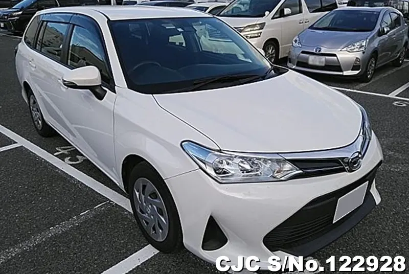 2018 Toyota / Corolla Fielder Stock No. 122928