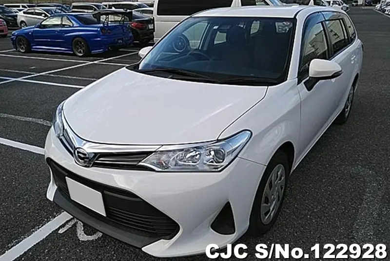 2018 Toyota / Corolla Fielder Stock No. 122928