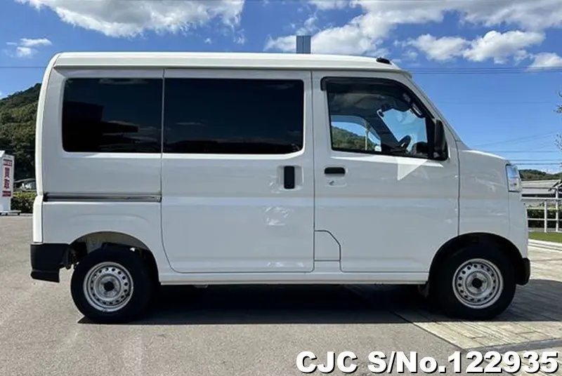 2022 Daihatsu / Hijet Van Stock No. 122935