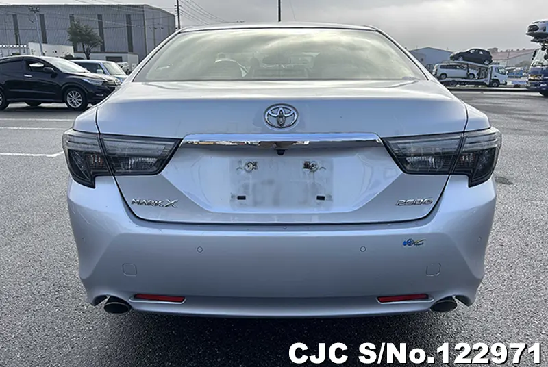 2017 Toyota / Mark X Stock No. 122971