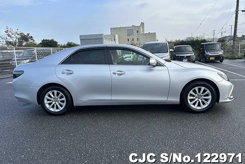 2017 Toyota / Mark X Stock No. 122971