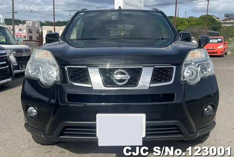 2013 Nissan / X-Trail Stock No. 123001