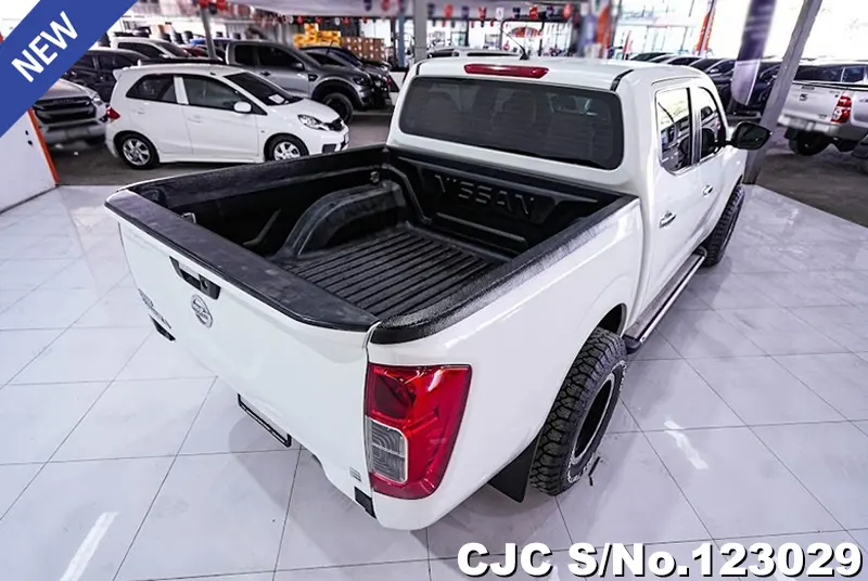 2016 Nissan / Navara Stock No. 123029