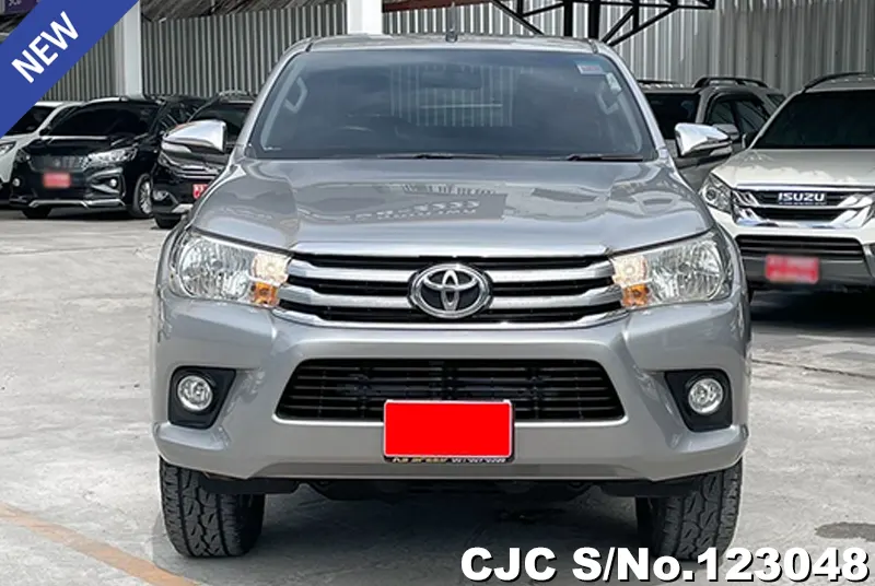 2016 Toyota / Hilux / Revo Stock No. 123048