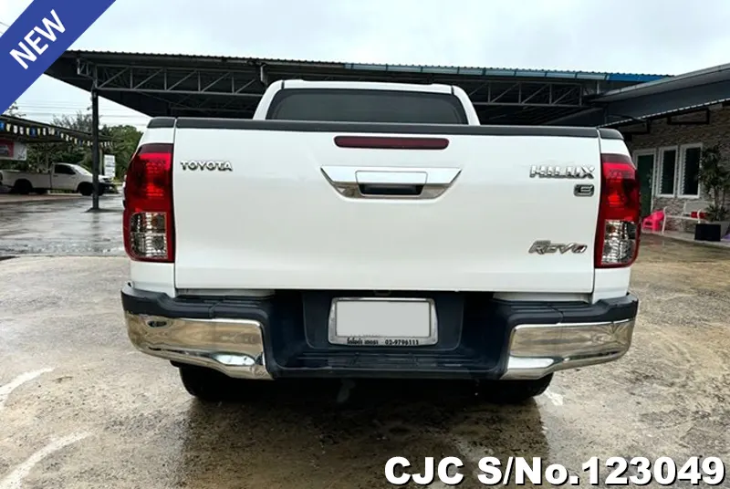 2016 Toyota / Hilux / Revo Stock No. 123049