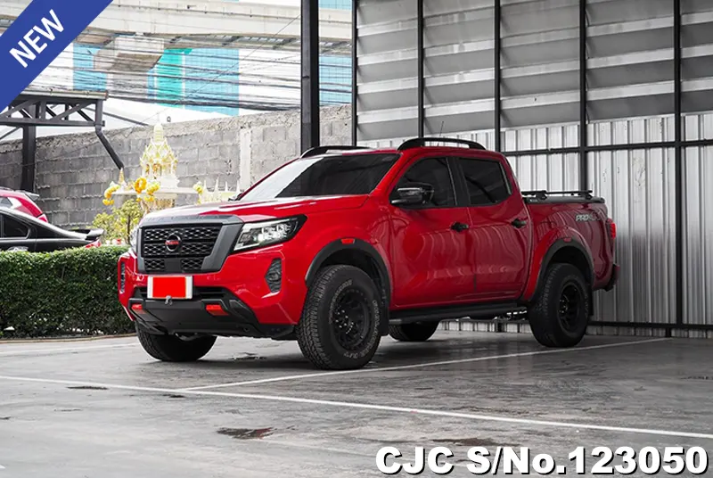 2022 Nissan / Navara Stock No. 123050