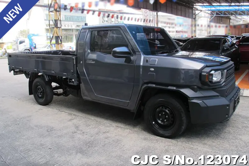 2024 Toyota / Hilux / Champ Stock No. 123074