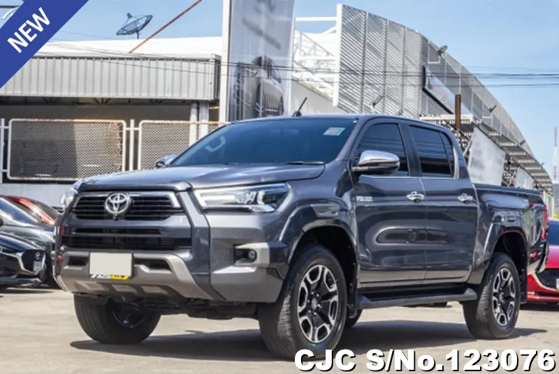 2023 Toyota / Hilux / Revo Stock No. 123076