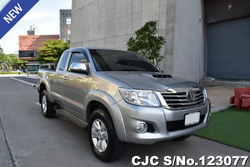 2015 Toyota / Hilux / Vigo Stock No. 123077