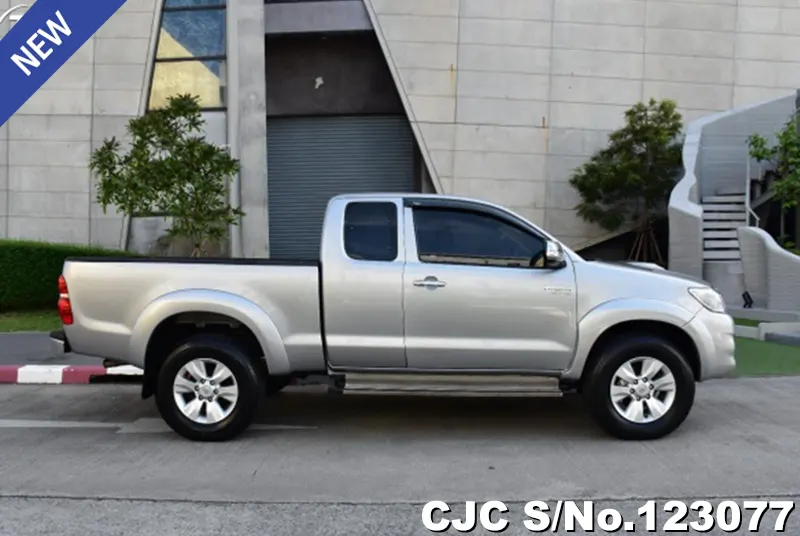 2015 Toyota / Hilux / Vigo Stock No. 123077