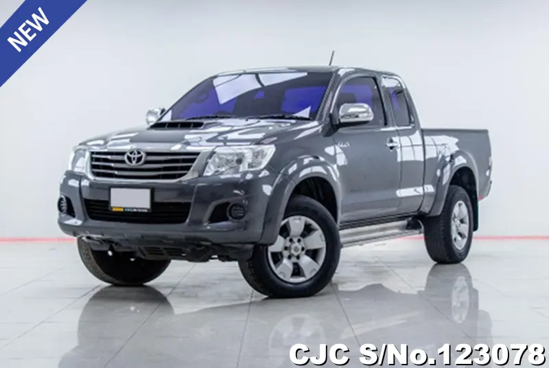 2015 Toyota / Hilux / Vigo Stock No. 123078