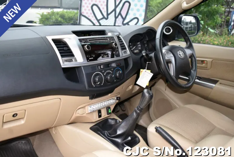 2014 Toyota / Hilux / Vigo Stock No. 123081