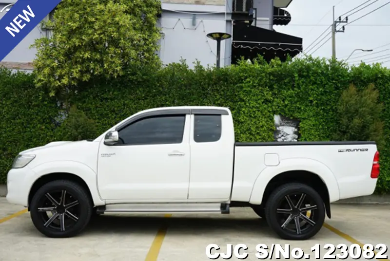 2014 Toyota / Hilux / Vigo Stock No. 123082