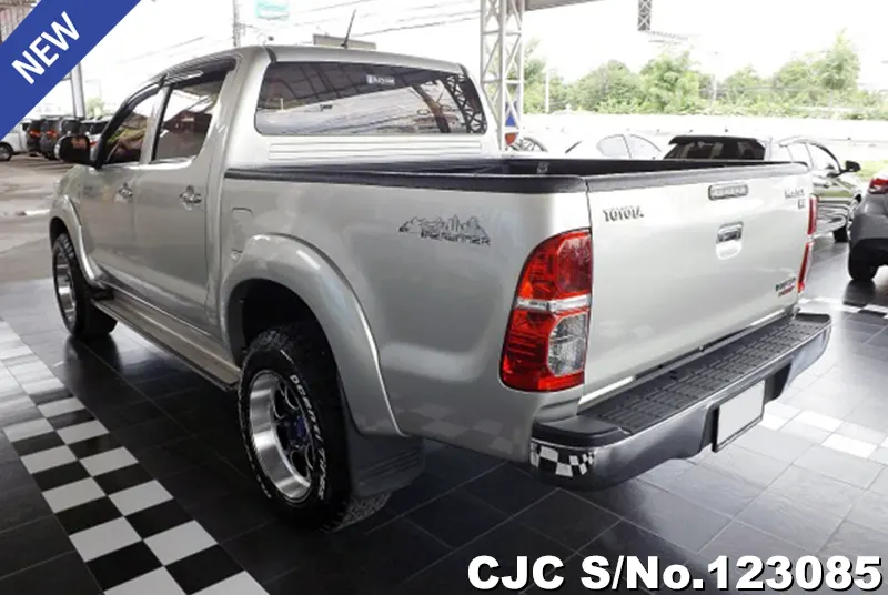 2014 Toyota / Hilux / Vigo Stock No. 123085