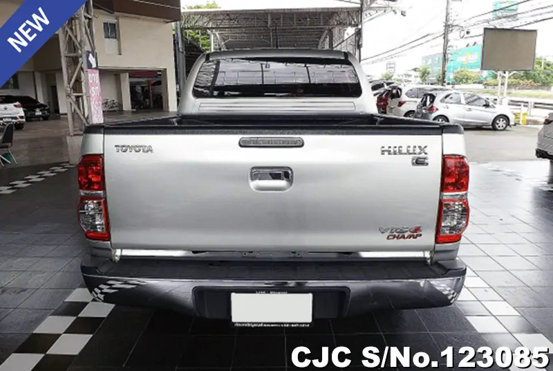 2014 Toyota / Hilux / Vigo Stock No. 123085