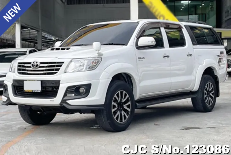 2014 Toyota / Hilux / Vigo Stock No. 123086