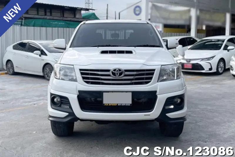 2014 Toyota / Hilux / Vigo Stock No. 123086