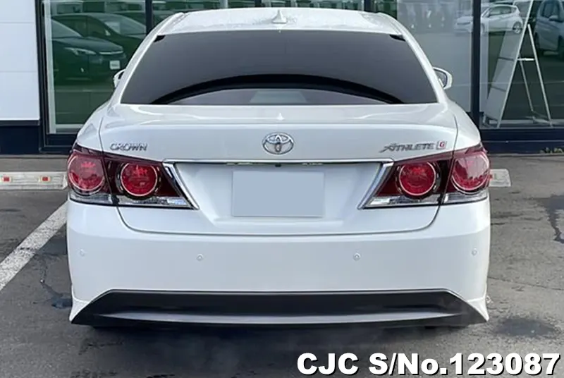 2015 Toyota / Crown Stock No. 123087