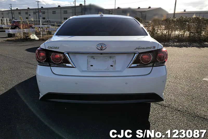 2015 Toyota / Crown Stock No. 123087