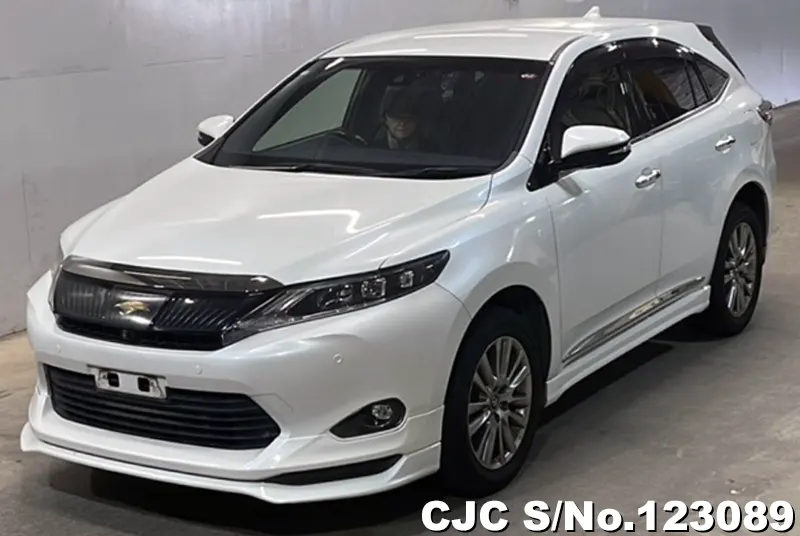 2014 Toyota / Harrier Stock No. 123089