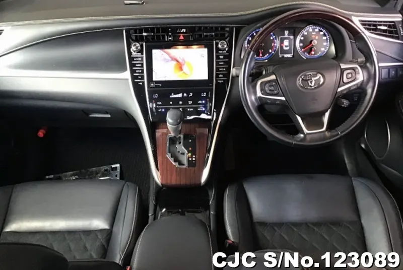 2014 Toyota / Harrier Stock No. 123089