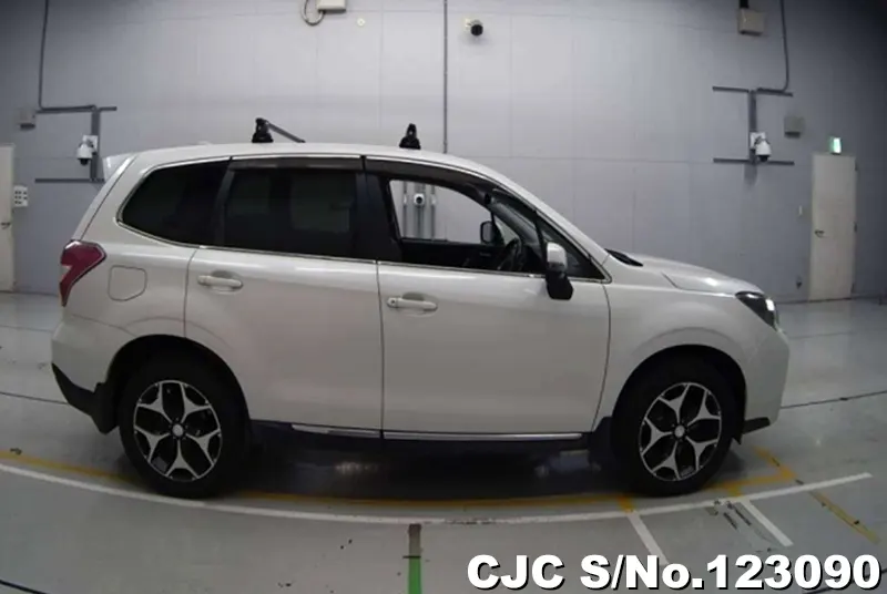 2014 Subaru / Forester Stock No. 123090