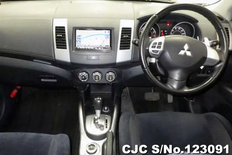 2012 Mitsubishi / Outlander Stock No. 123091