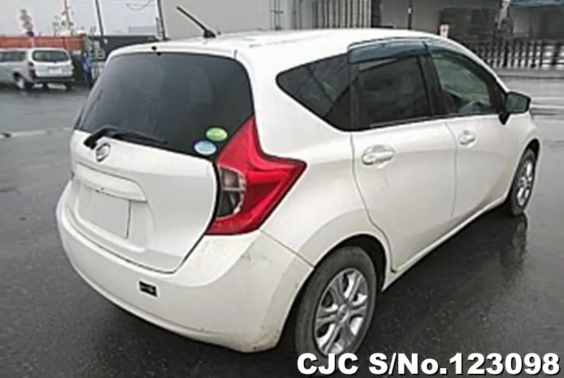 2015 Nissan / Note Stock No. 123098