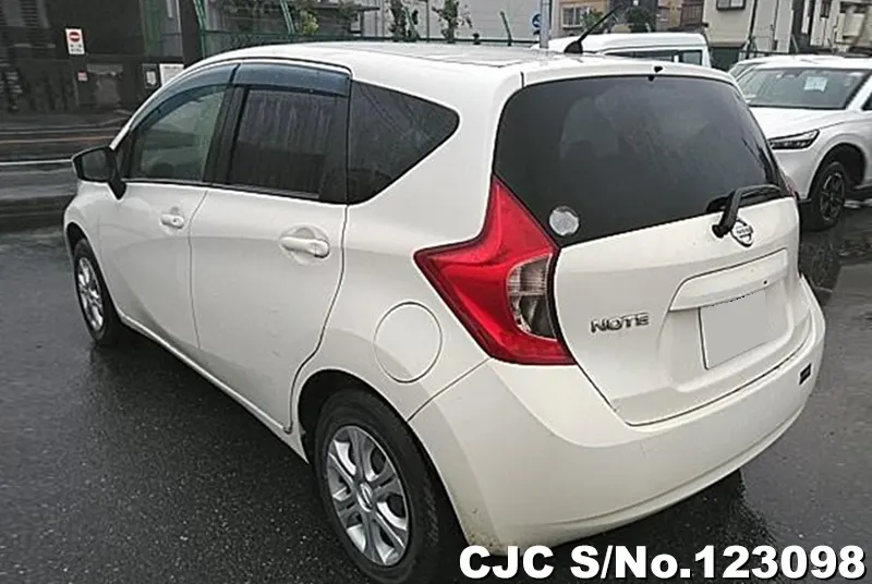 2015 Nissan / Note Stock No. 123098