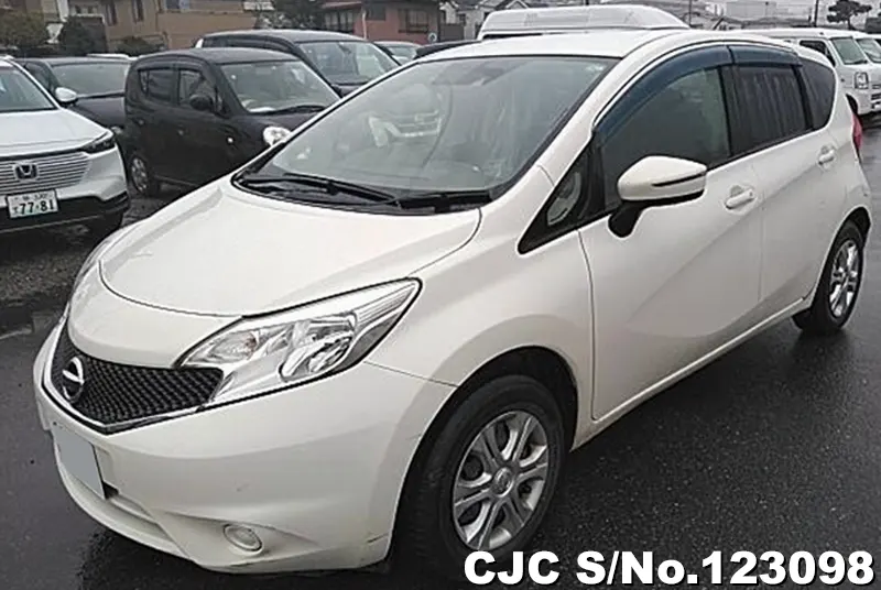 2015 Nissan / Note Stock No. 123098