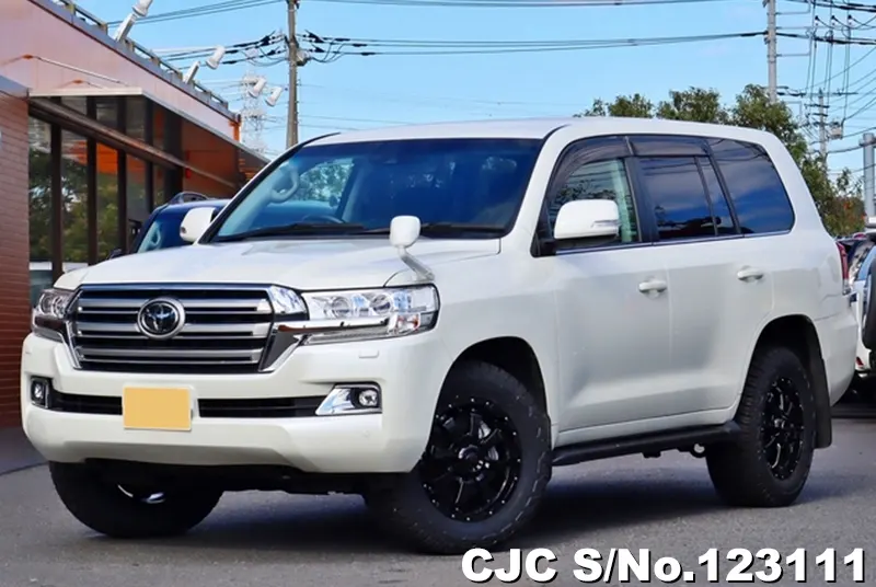 2016 Toyota / Land Cruiser Stock No. 123111