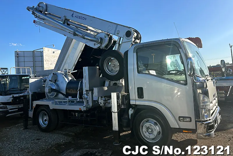 2008 Isuzu / Elf Stock No. 123121