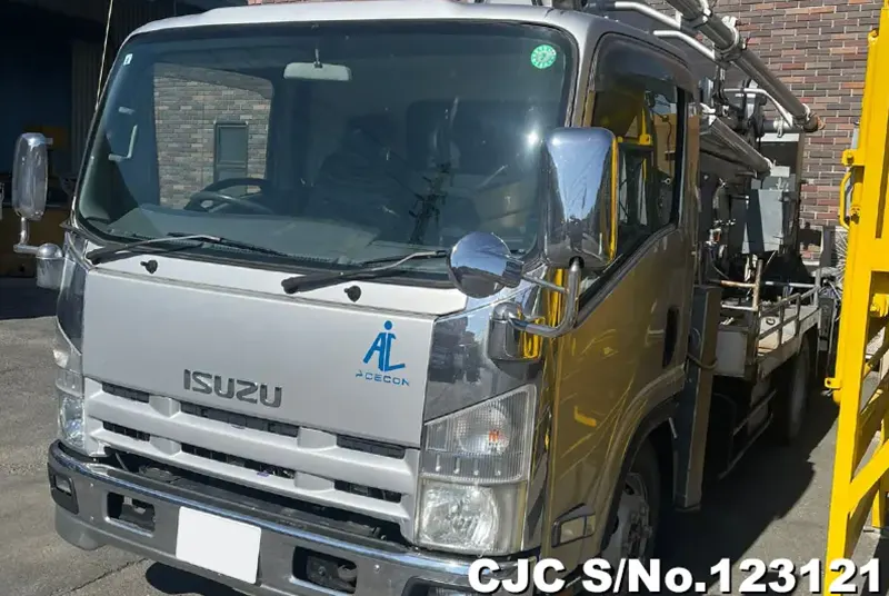 2008 Isuzu / Elf Stock No. 123121