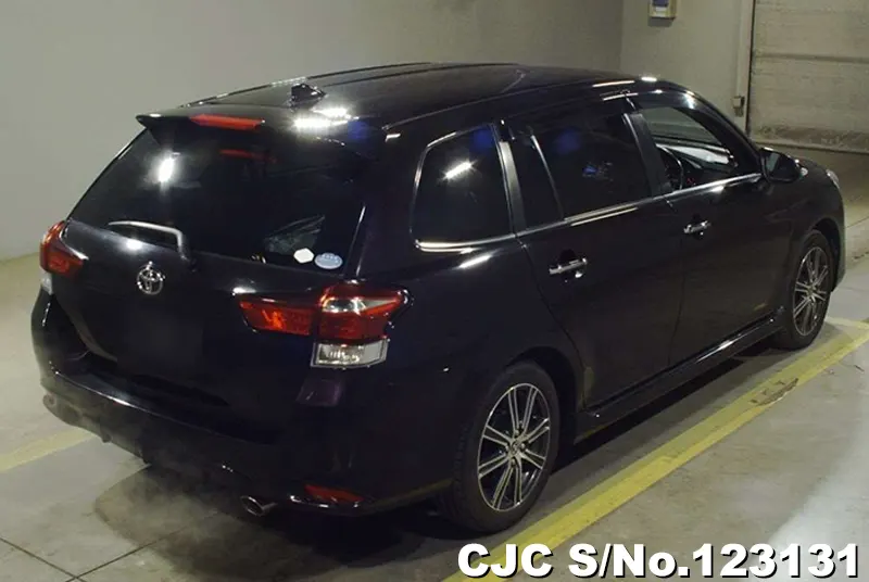 2016 Toyota / Corolla Fielder Stock No. 123131