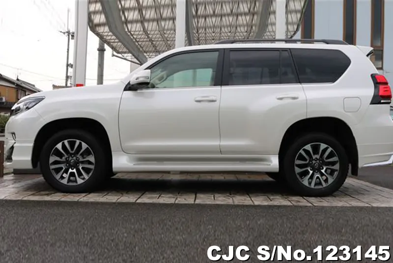 2023 Toyota / Land Cruiser Prado Stock No. 123145