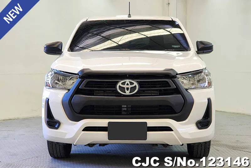 2021 Toyota / Hilux / Revo Stock No. 123146