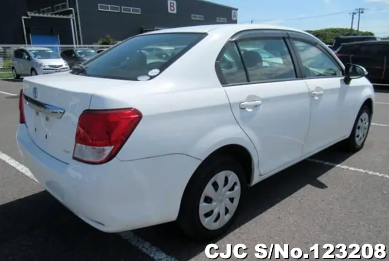 2012 Toyota / Corolla Axio Stock No. 123208