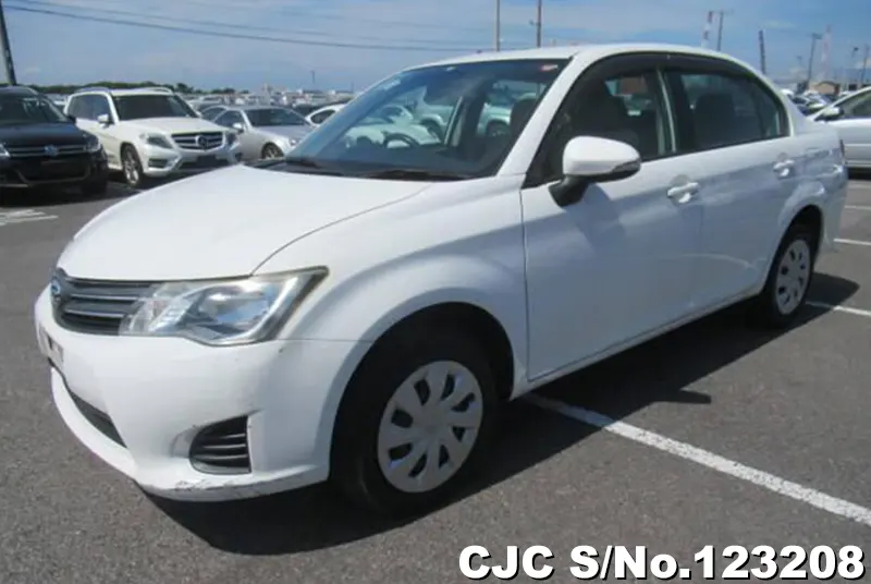 2012 Toyota / Corolla Axio Stock No. 123208