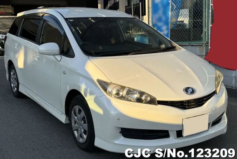 2010 Toyota / Wish Stock No. 123209