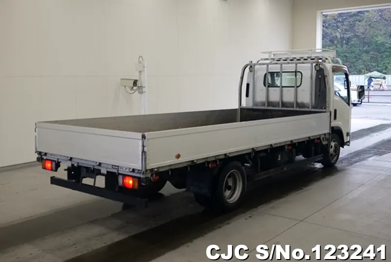 2012 Isuzu / Elf Stock No. 123241