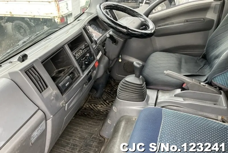 2012 Isuzu / Elf Stock No. 123241