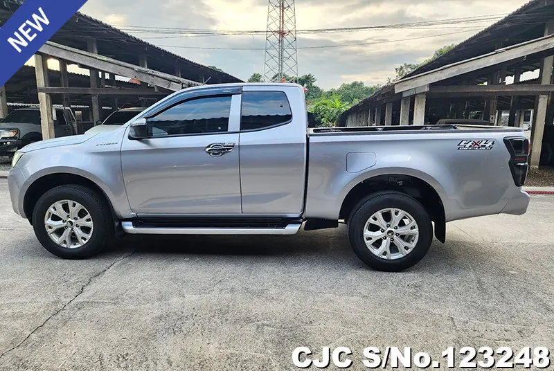 2022 Isuzu / D-Max Stock No. 123248